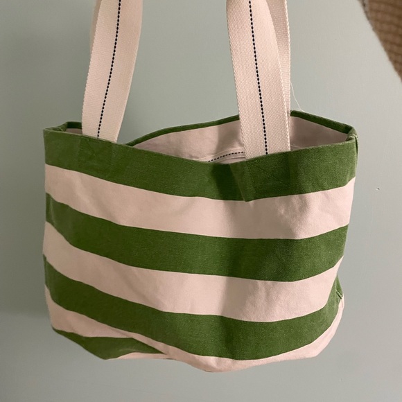 Mickey Mouse Tote - Picture 3 of 4